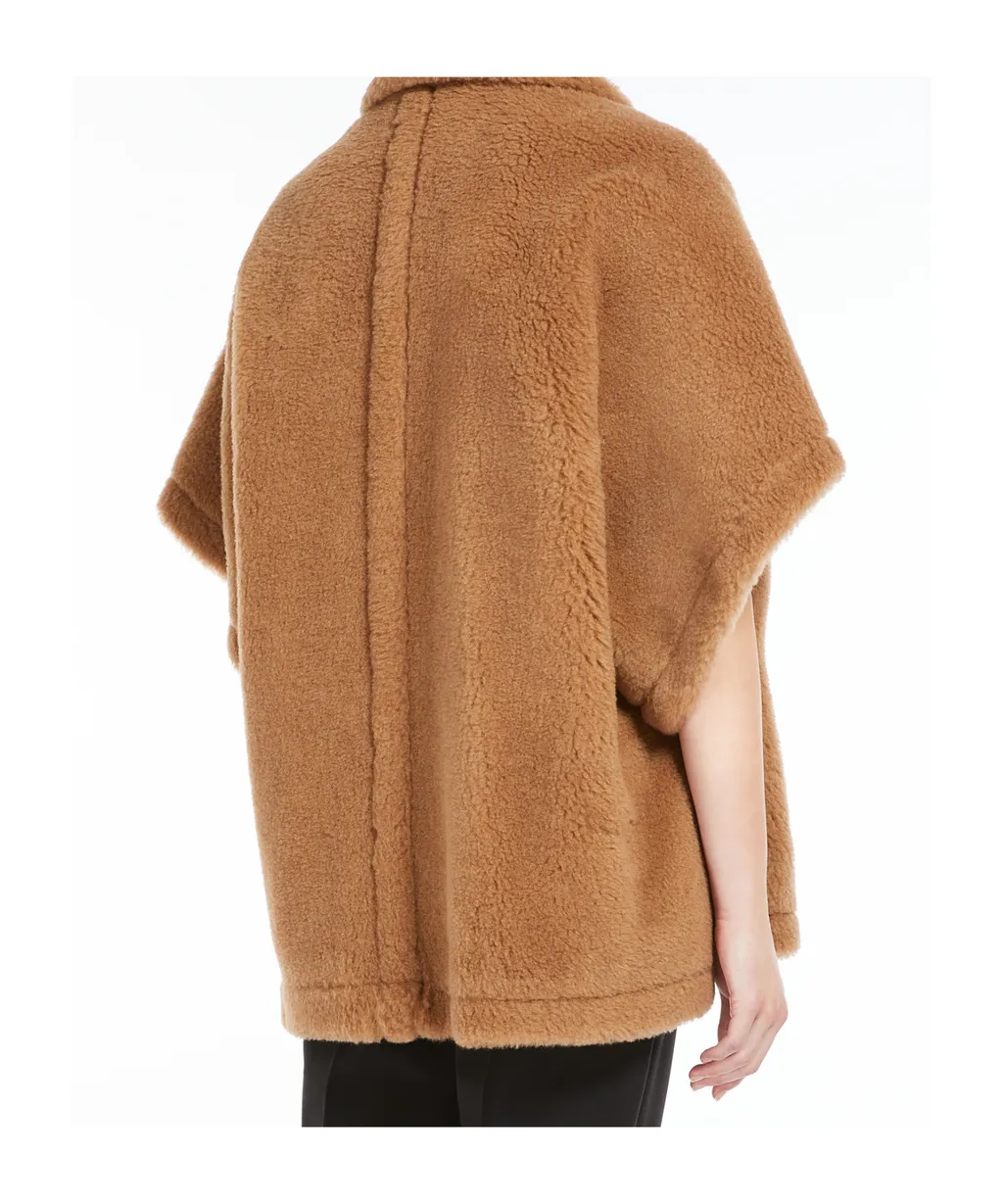Teddy Fabric Cape