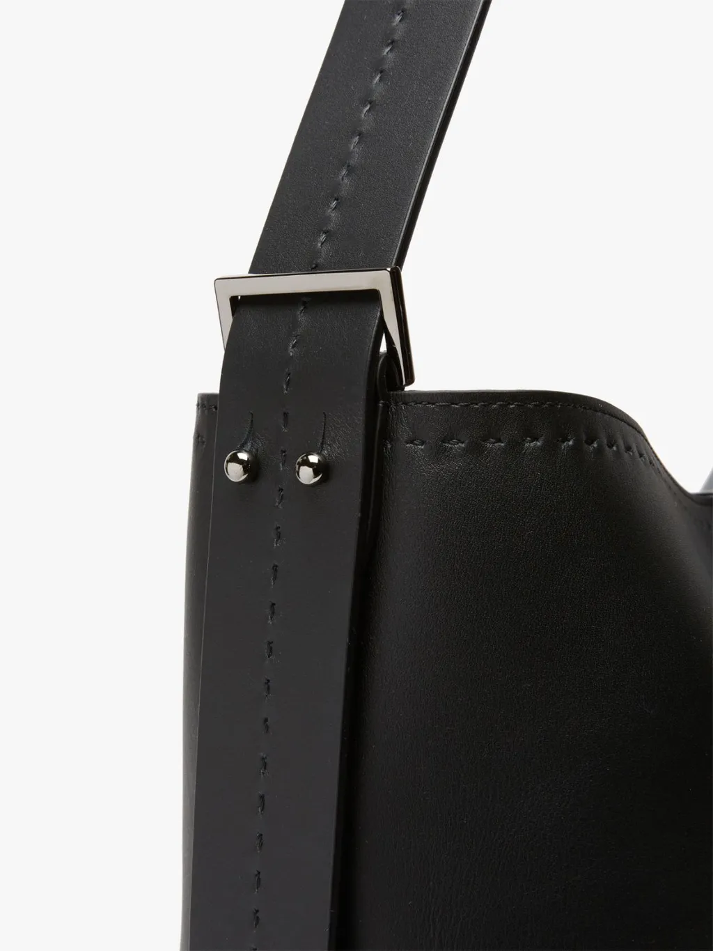 Archetipo Medium Leather Bag