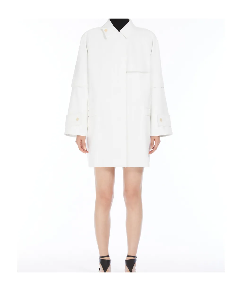 Button Detailed Long-Sleeved Coat