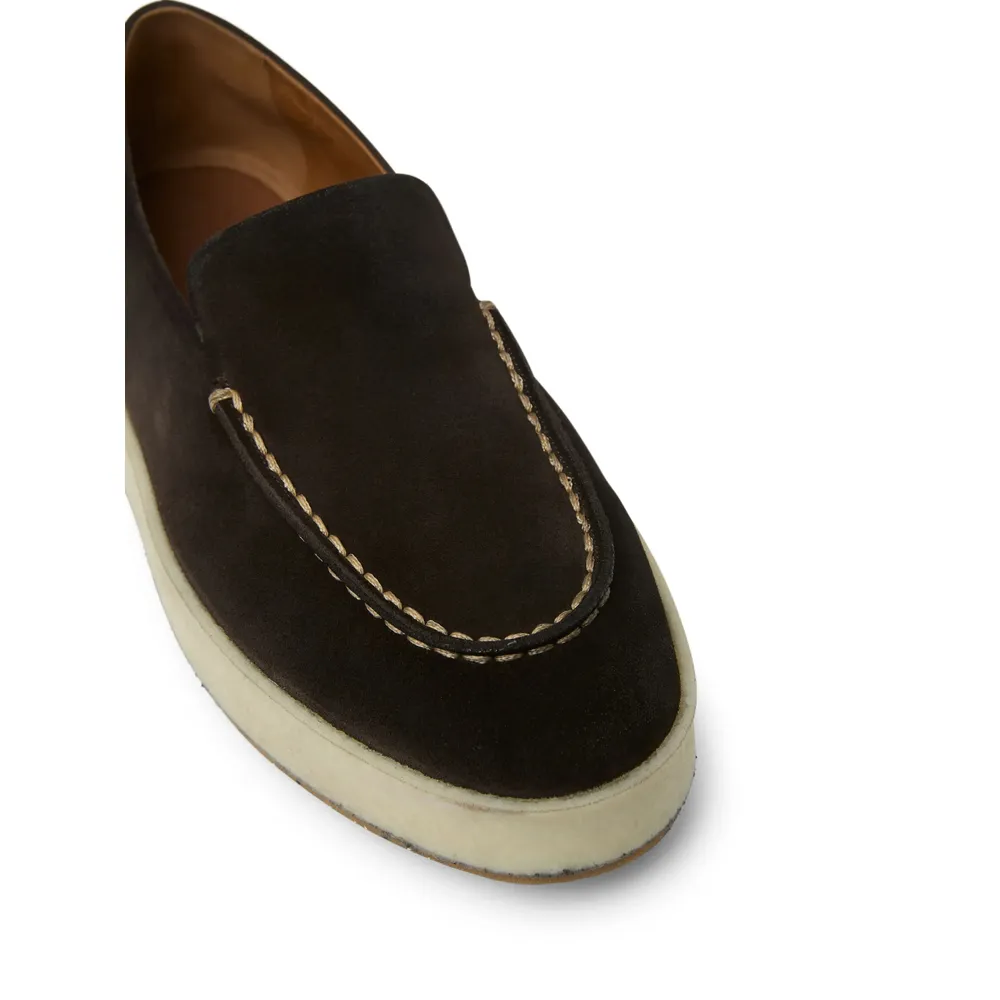 Round Toe Casual Shoes