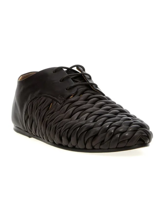 Lacing Casual Shoes