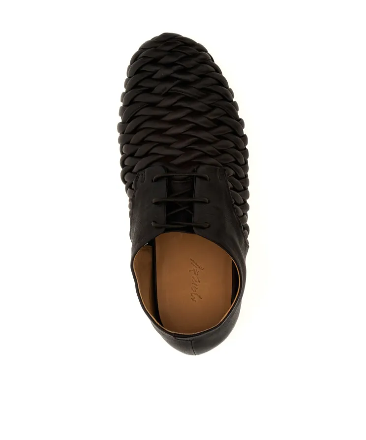 Lacing Casual Shoes