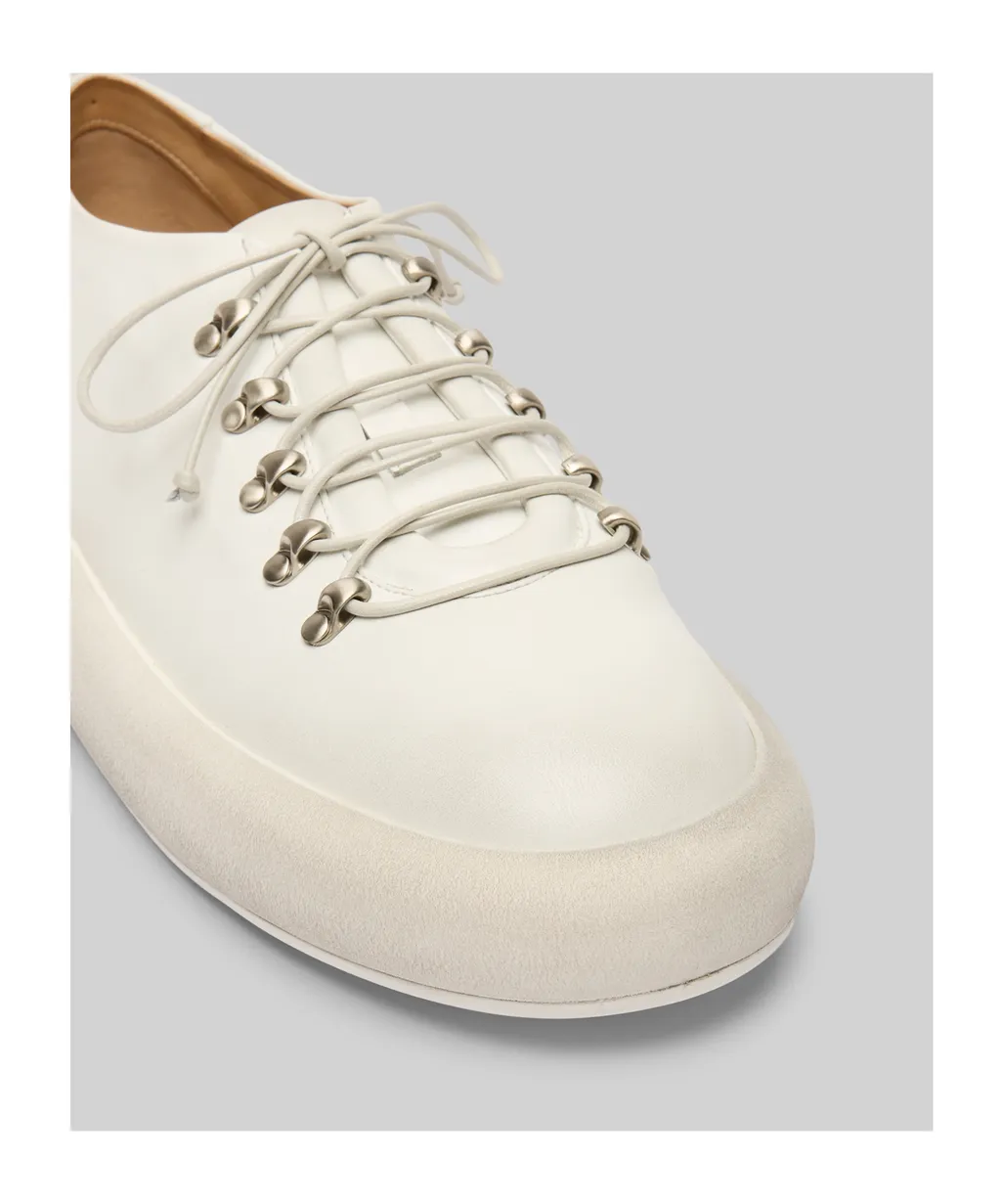 Round-Toe Lace-Up Shoes