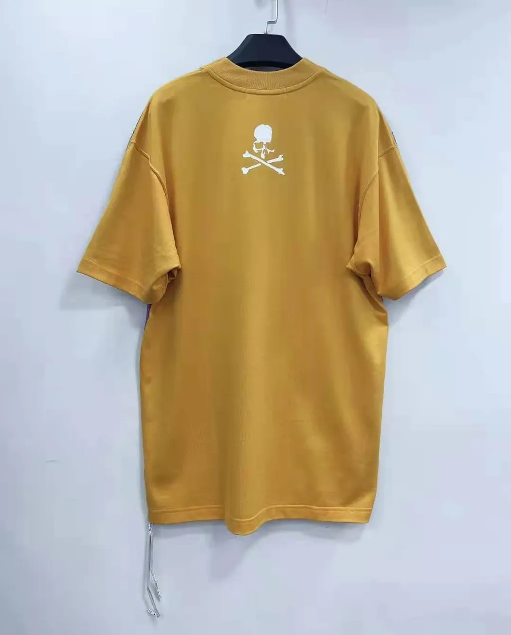 Short-Sleeved T-Shirt