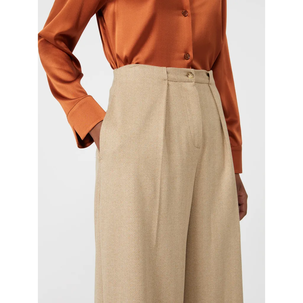 Pleated Casual Pants