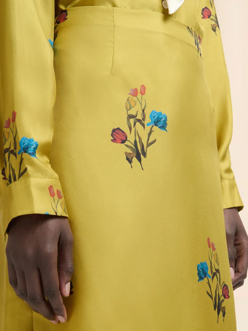 Tulip Print Satin Skirt