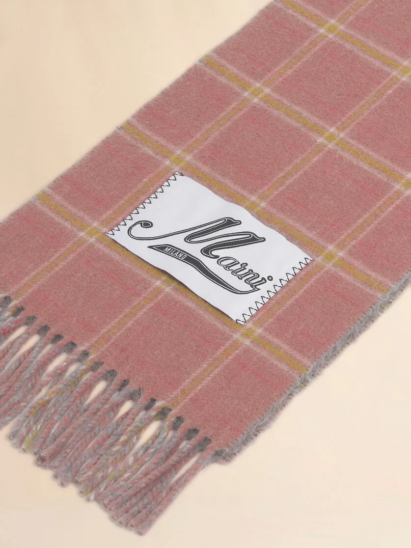 Logo Patch Checked Fringed Scarf