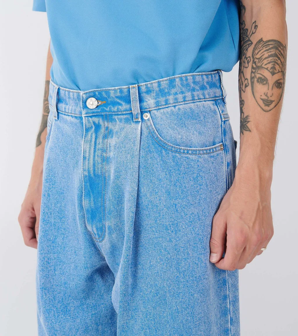 Logo Patch Pleat Jeans