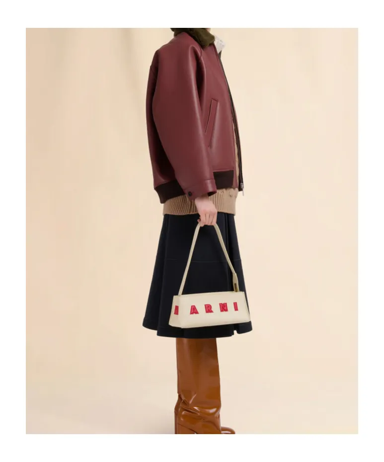 Logo Detailed Zipped Shoulder Bag