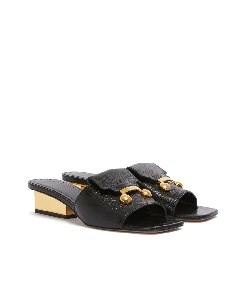 Trunkaroo Sandals