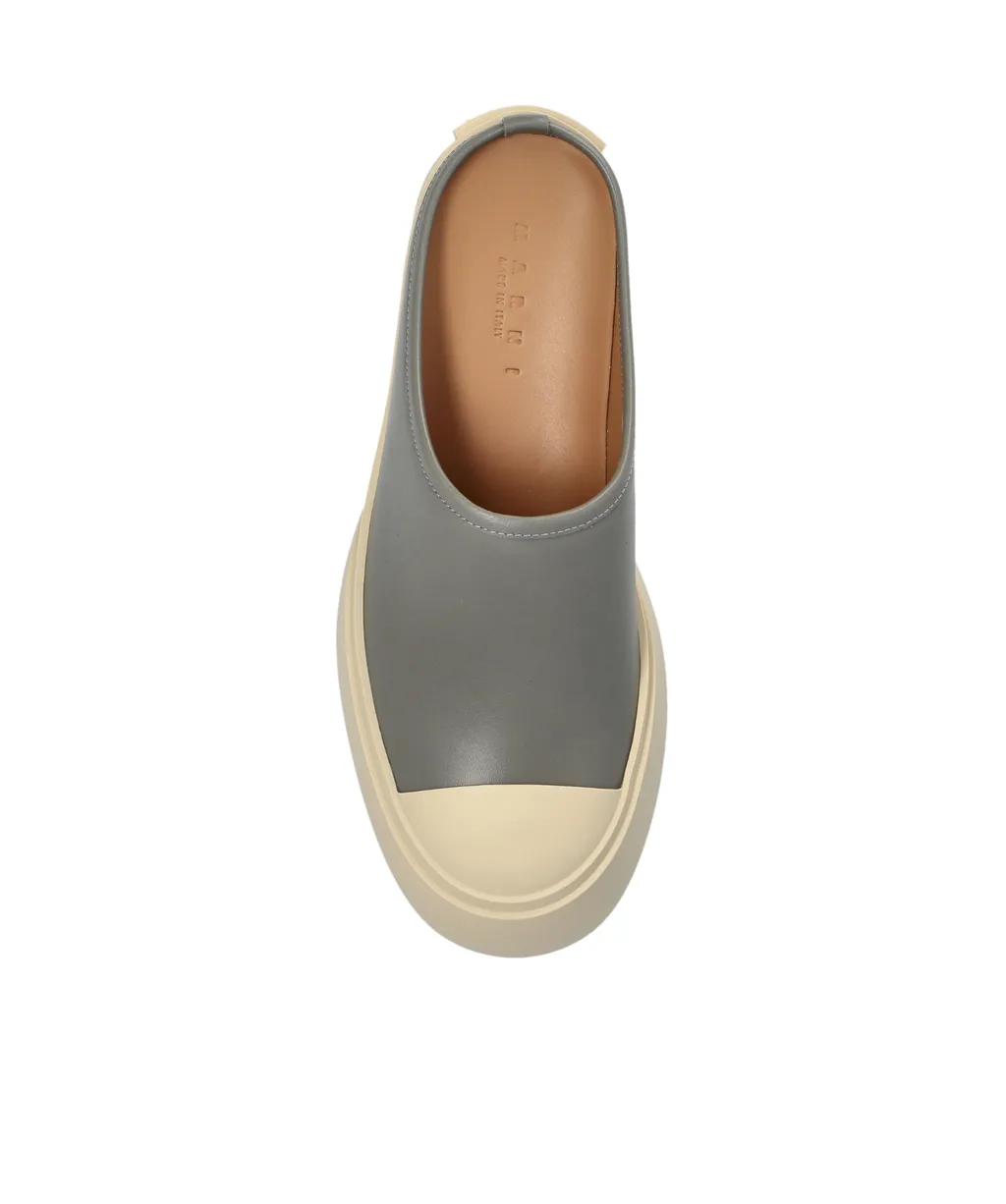 Pablo Round-Toe Slip-On Sabots