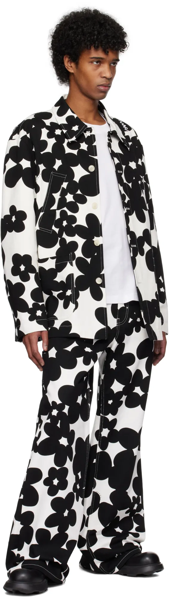 Floral-Printed Buttoned Jacket