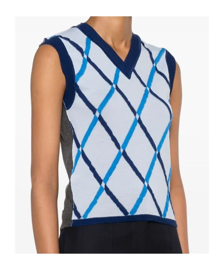 Diamond-Pattern Vest