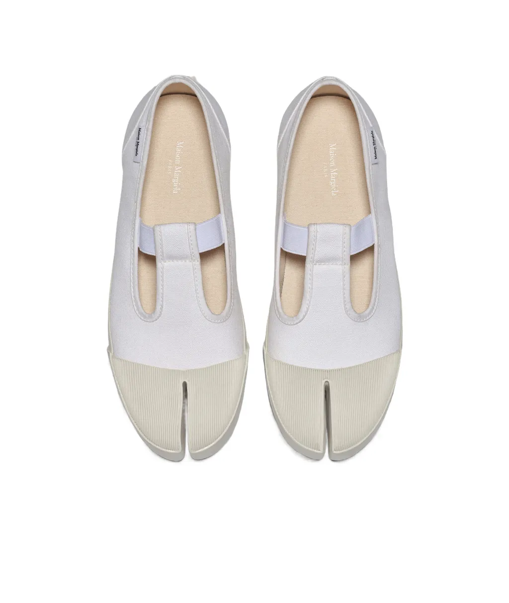 On The Deck Tabi Slip-On Sneakers