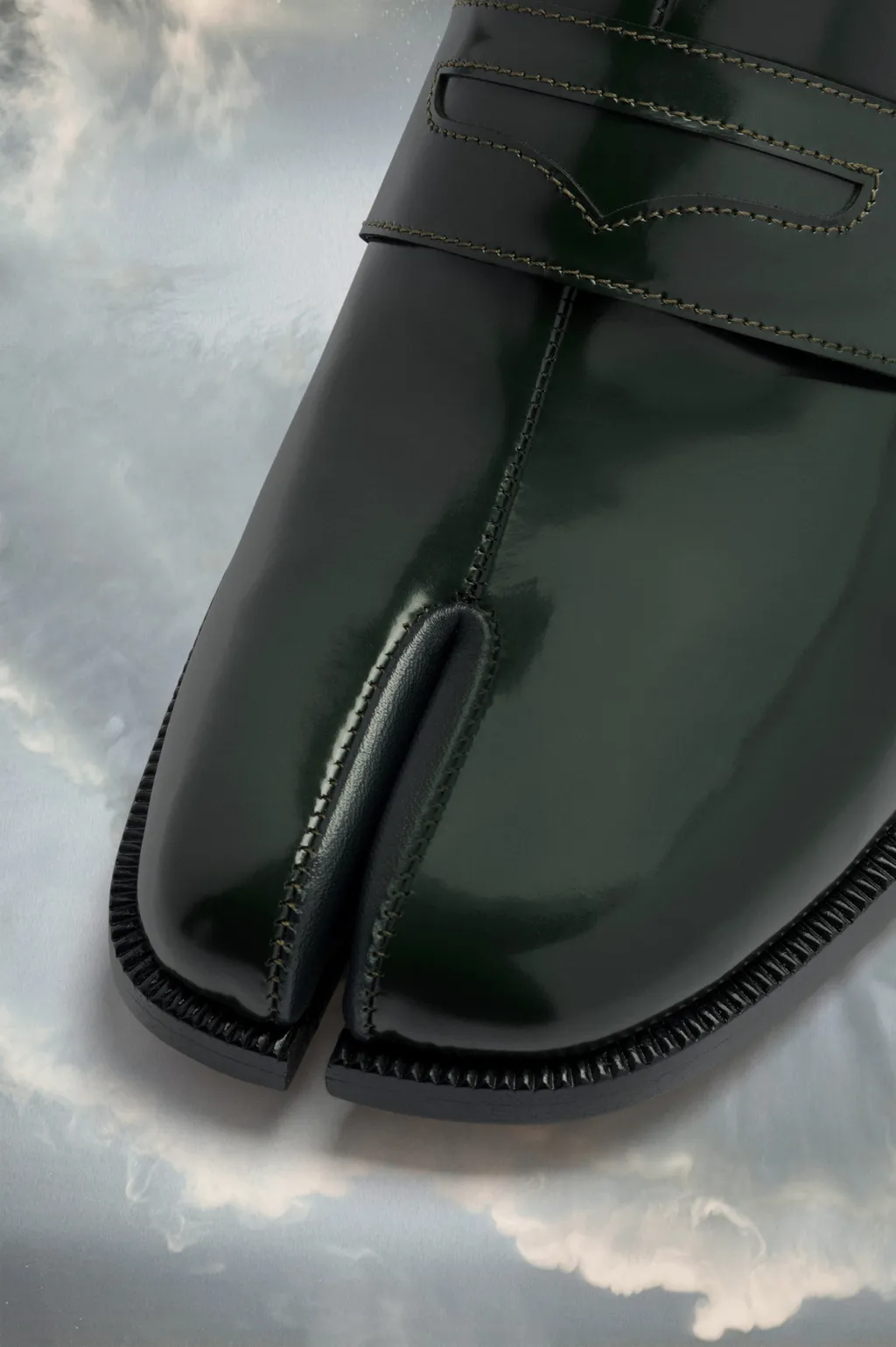 Tabi Loafers