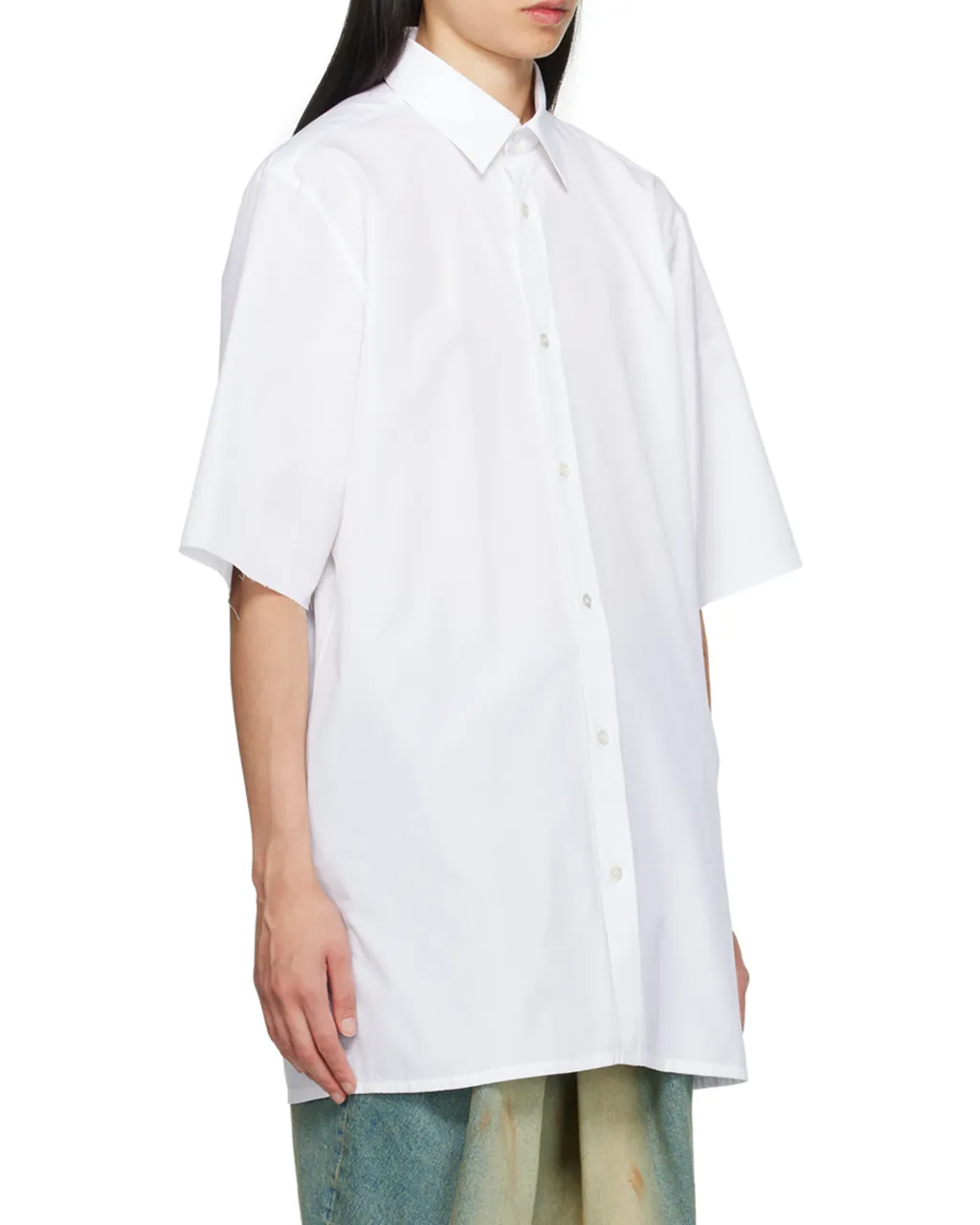 Short-Sleeved Buttoned Shirt