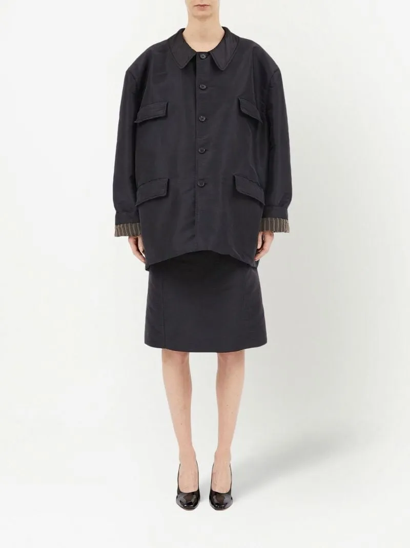 Long-Sleeved Buttoned Jacket