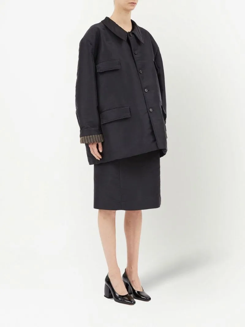 Long-Sleeved Buttoned Jacket