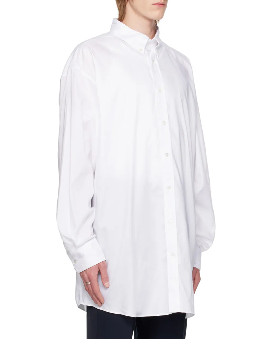 Buttoned Long-Sleeved Shirt