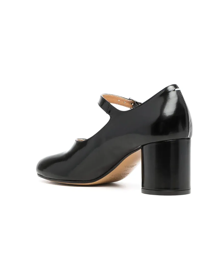 Tabi Buckle-Fastened Mary Jane Pumps
