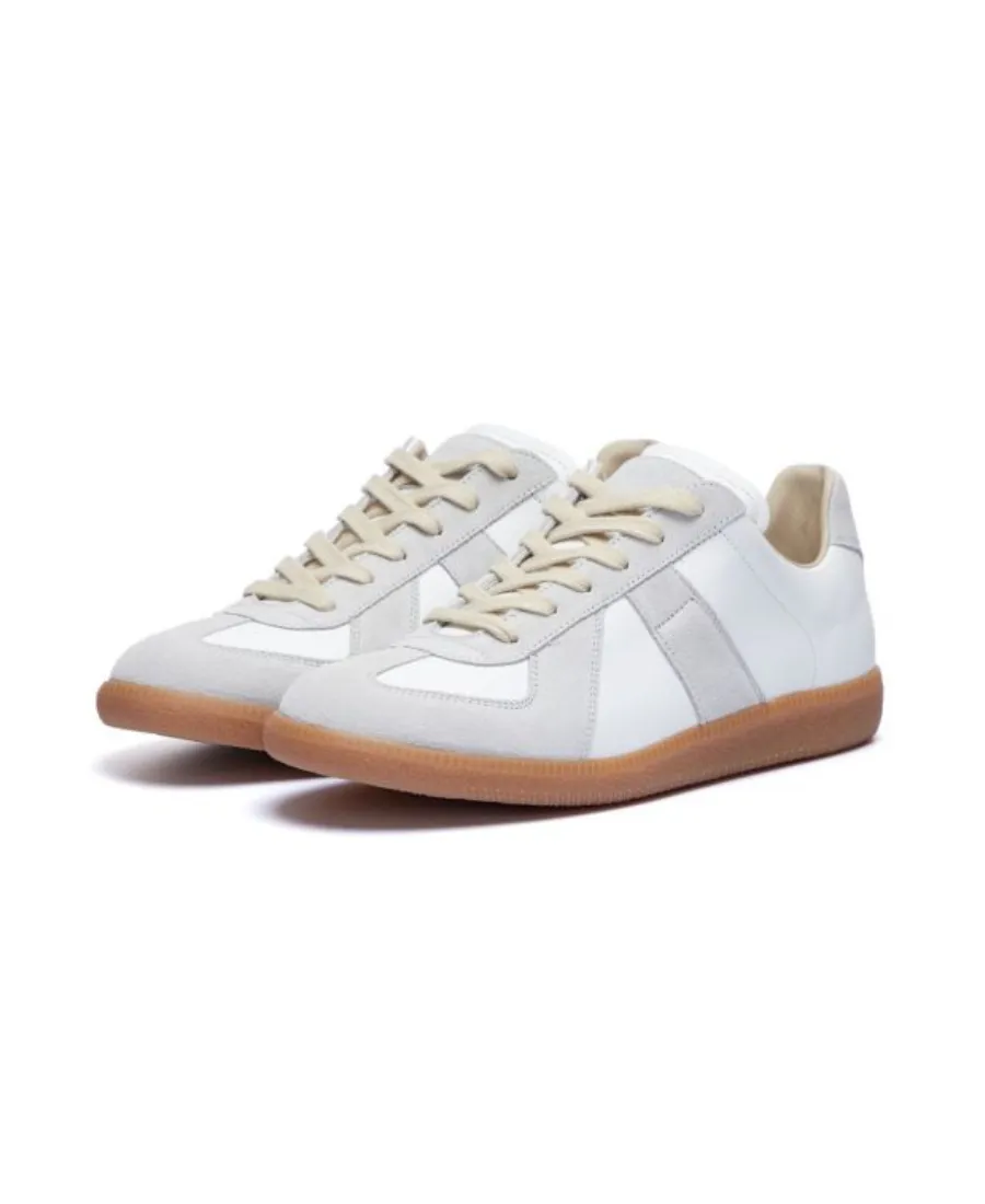 Low-Cut Moral Training Sneakers