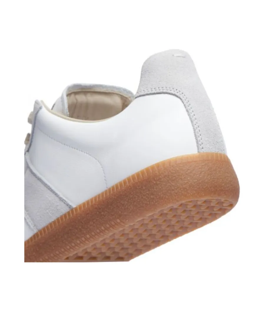 Low-Cut Moral Training Sneakers