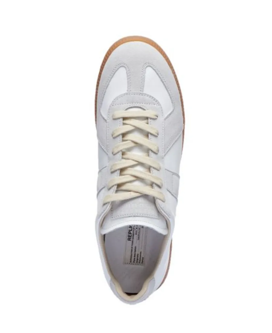 Low-Cut Moral Training Sneakers