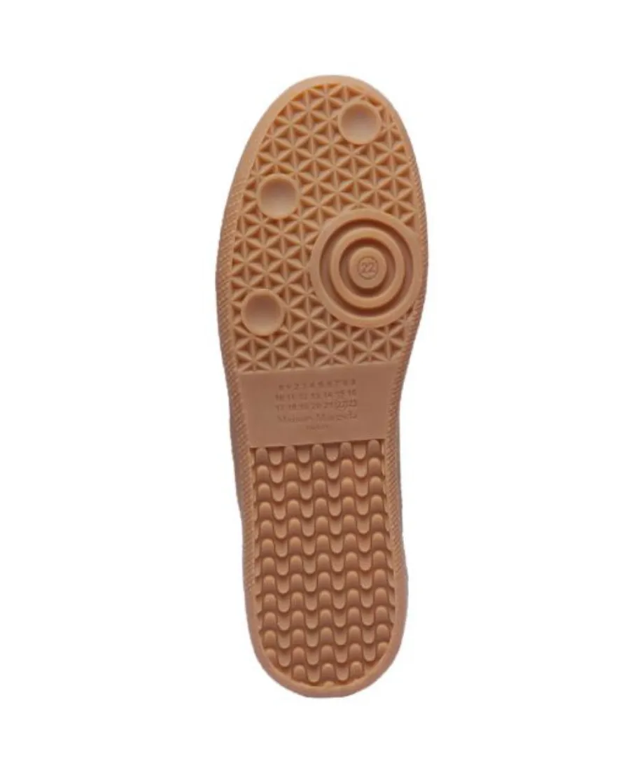 Low-Cut Moral Training Sneakers