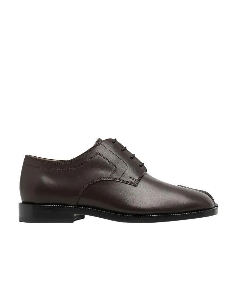 Tabi-Toe Lace-Up Shoes