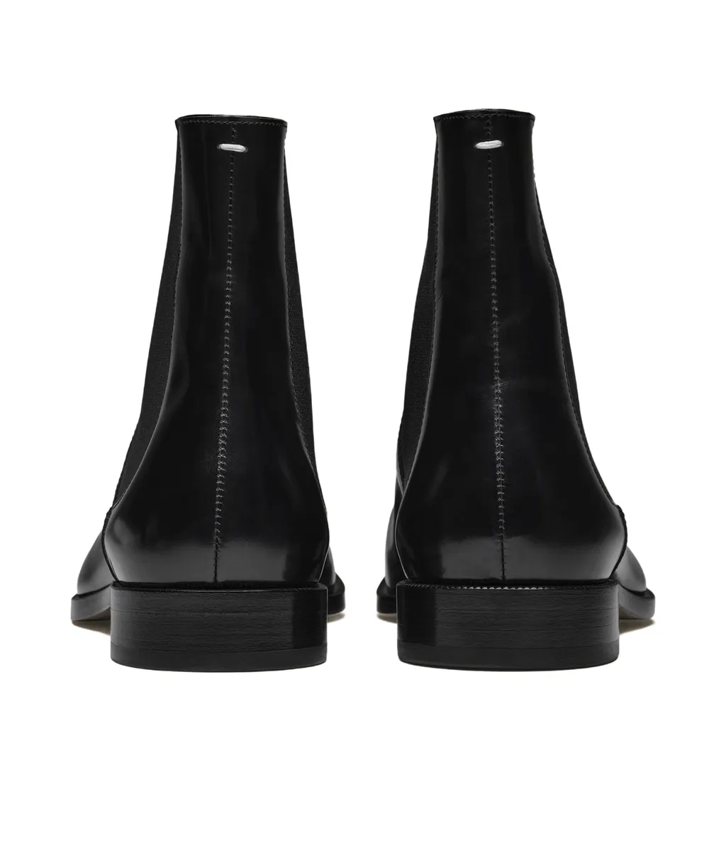 Tabi Chelsea Boots