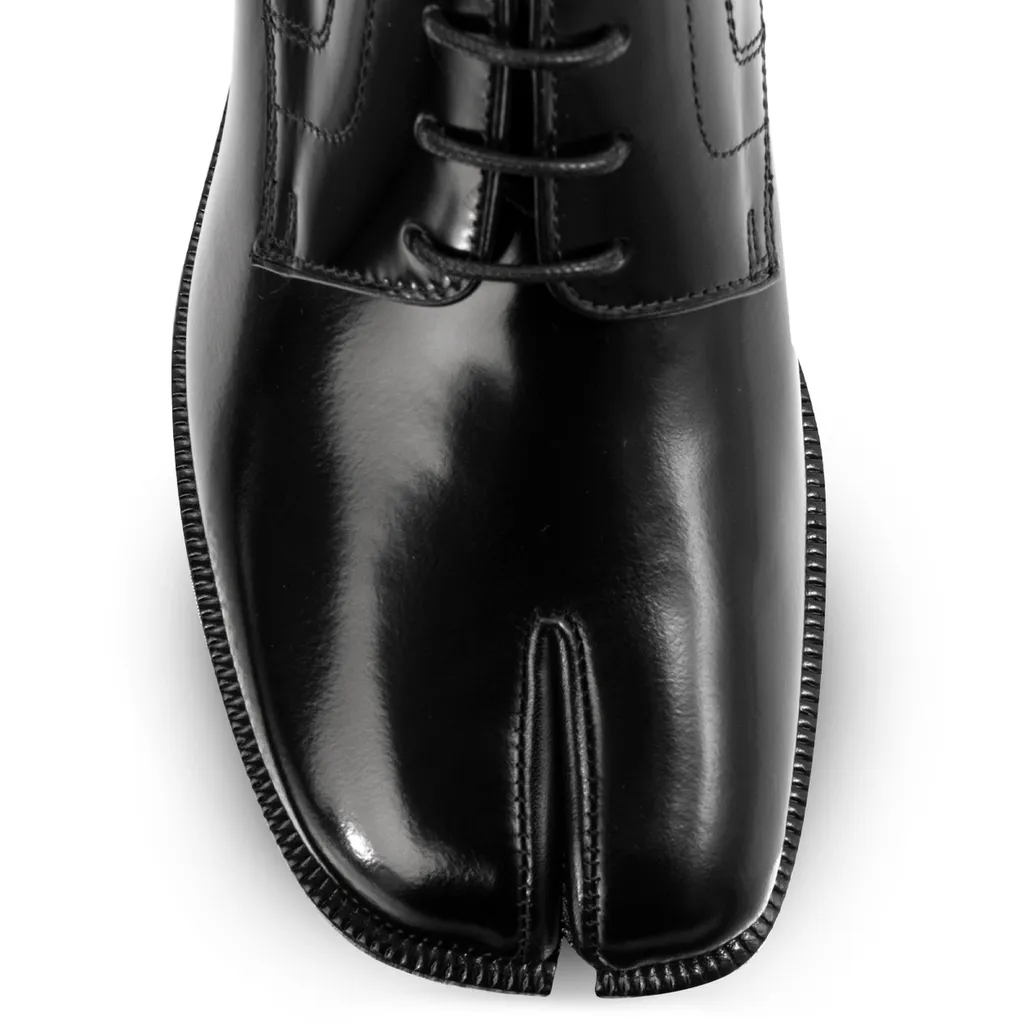 Tabi Oxford Lace-Up Shoes