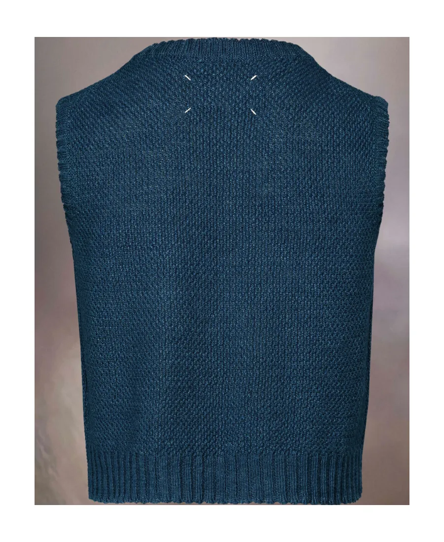 Chunky-Knitted V-Neck Vest