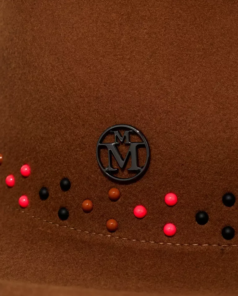 Logo Hat
