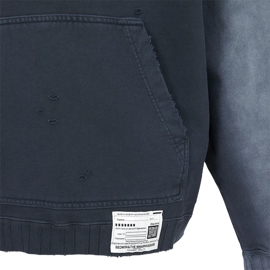 Long-Sleeved Sweatshirt