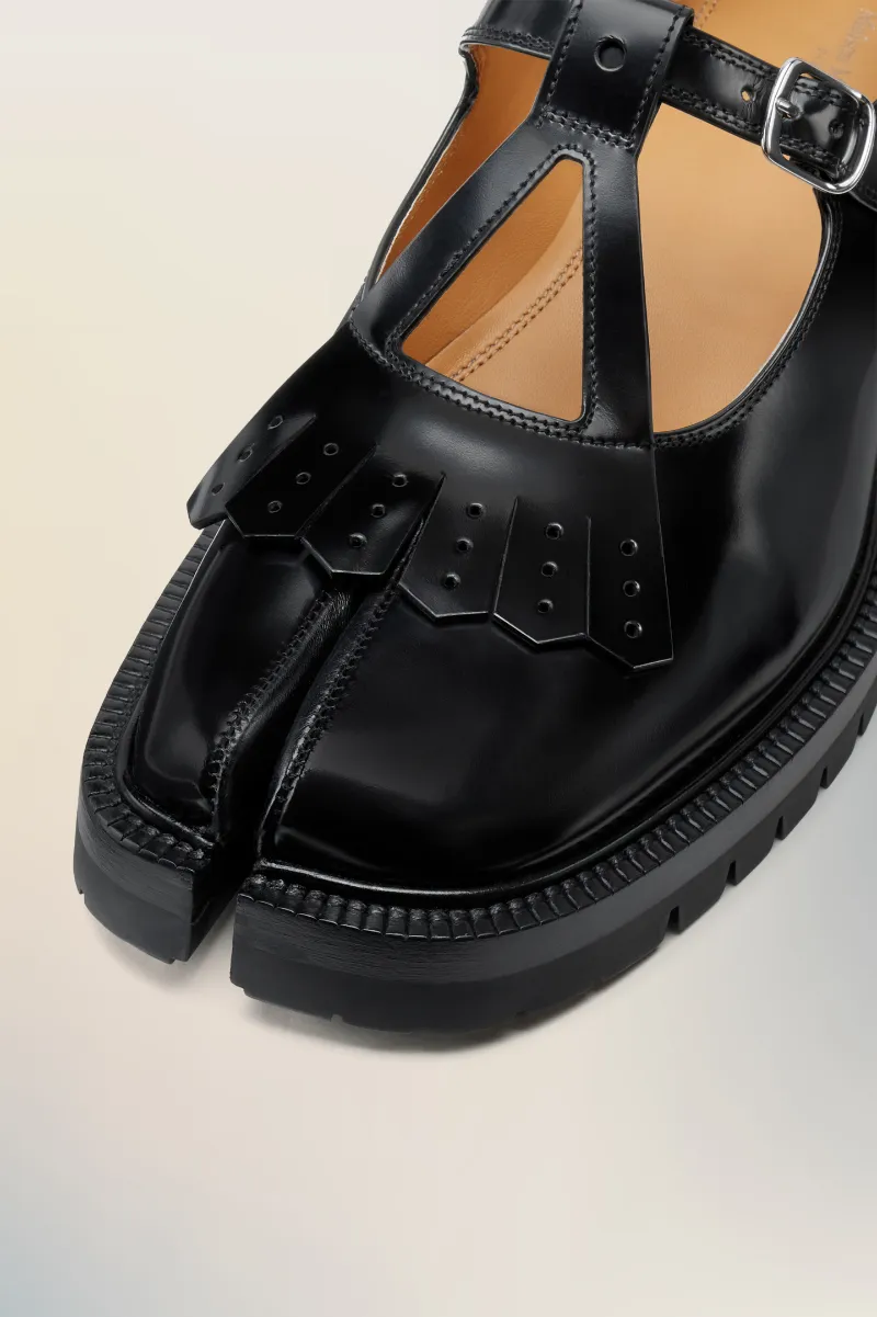 Tabi County Mary Janes Shoes
