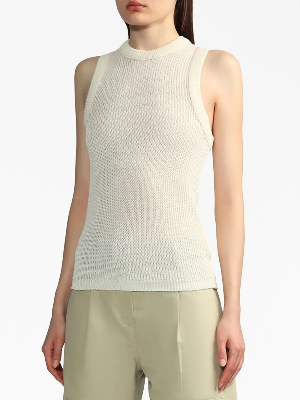 Sleeveless Knitted Vest With Round Neck