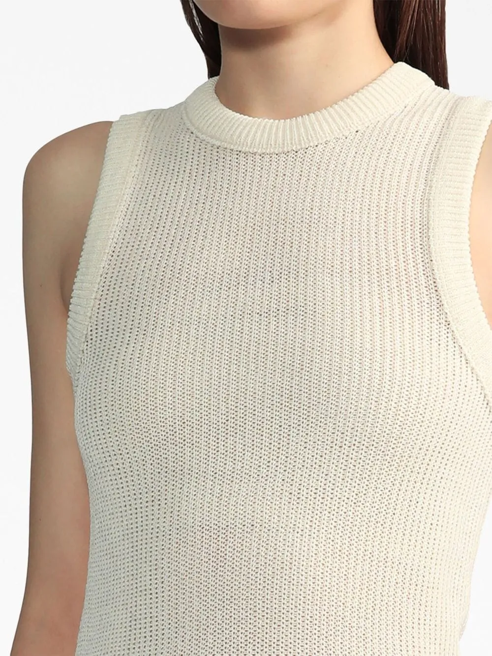 Sleeveless Knitted Vest With Round Neck