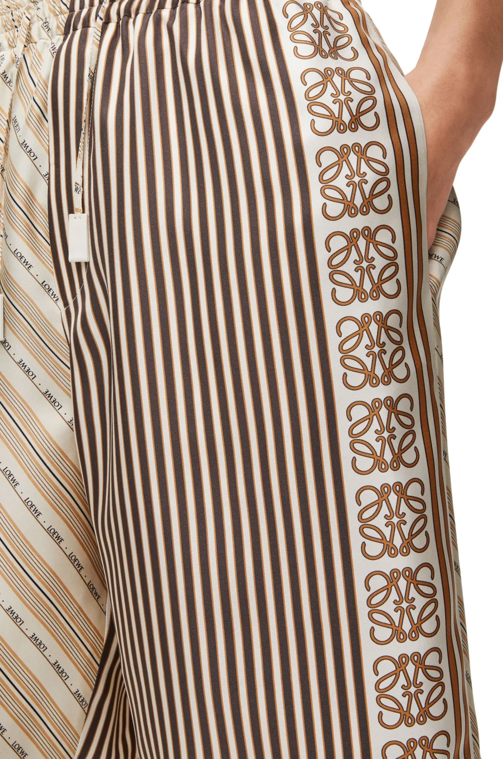 Shorts In Silk