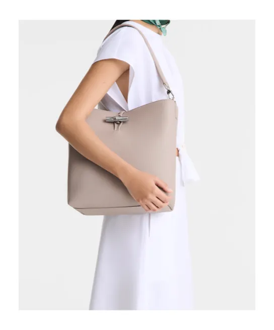 Le Roseau Medium Shoulder Bag