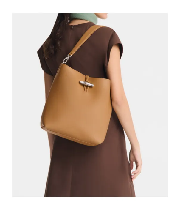 Le Roseau Medium Shoulder Bag