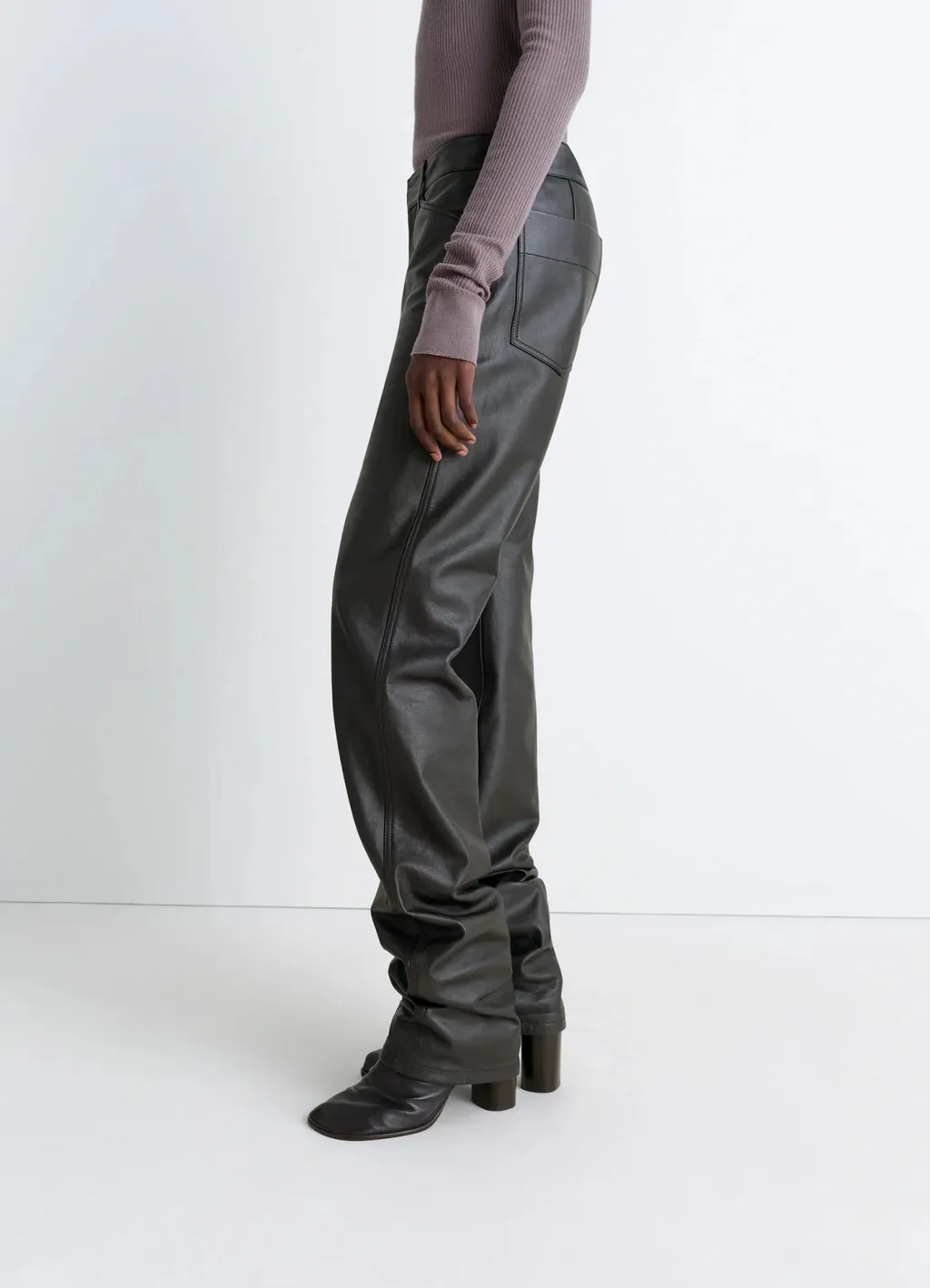 Leather Five Pockets Twisted Pants