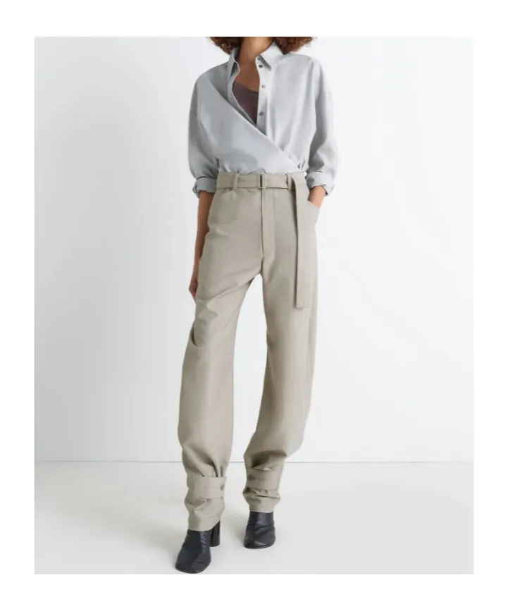 Long Sleeved Twisted Shirt
