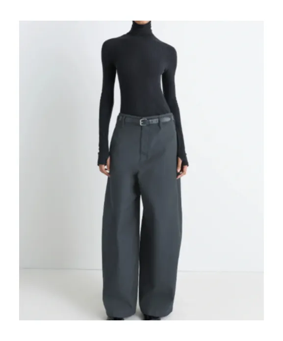 Seamless Sleeves High Neck Top