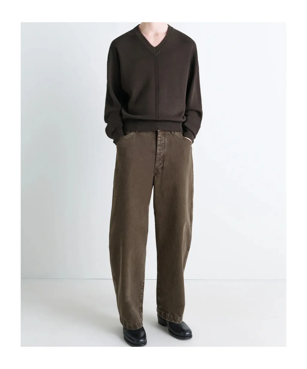 V-Neck Jumper
