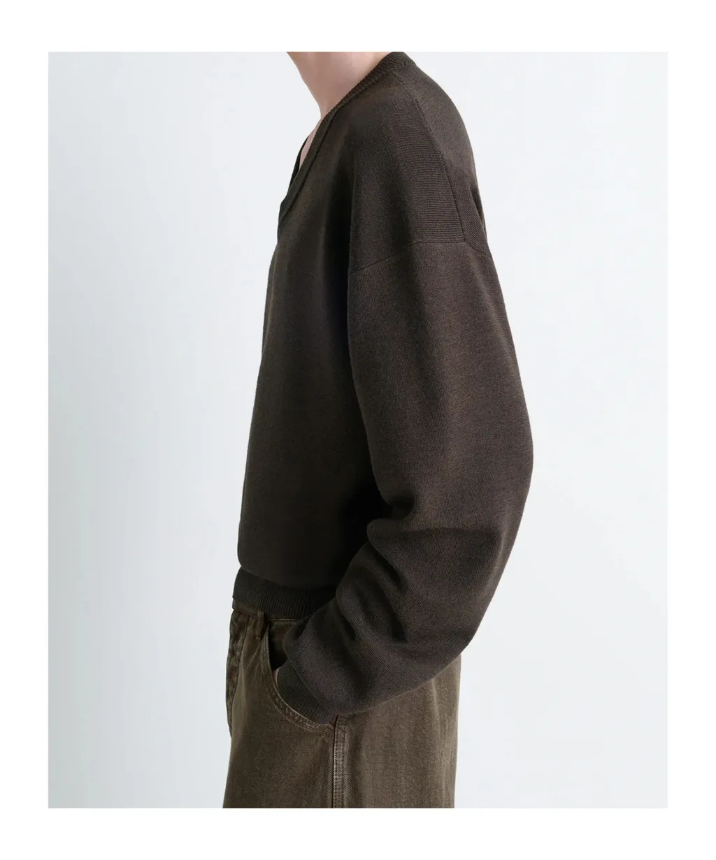 V-Neck Jumper
