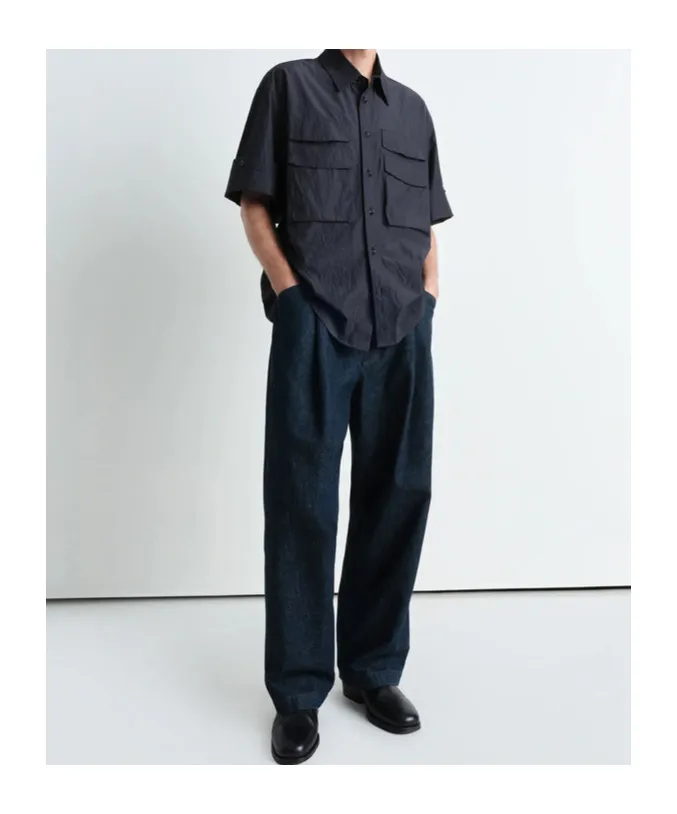 Button-Detailed Collared Shirt