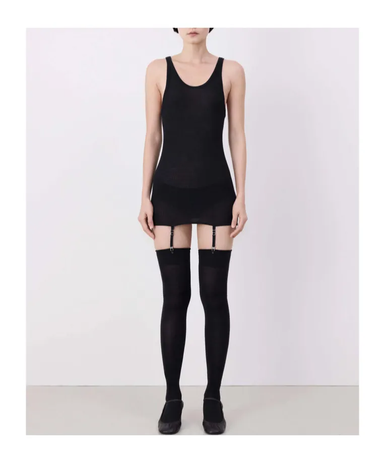 Suspenders-Detail Seamless Tank Top