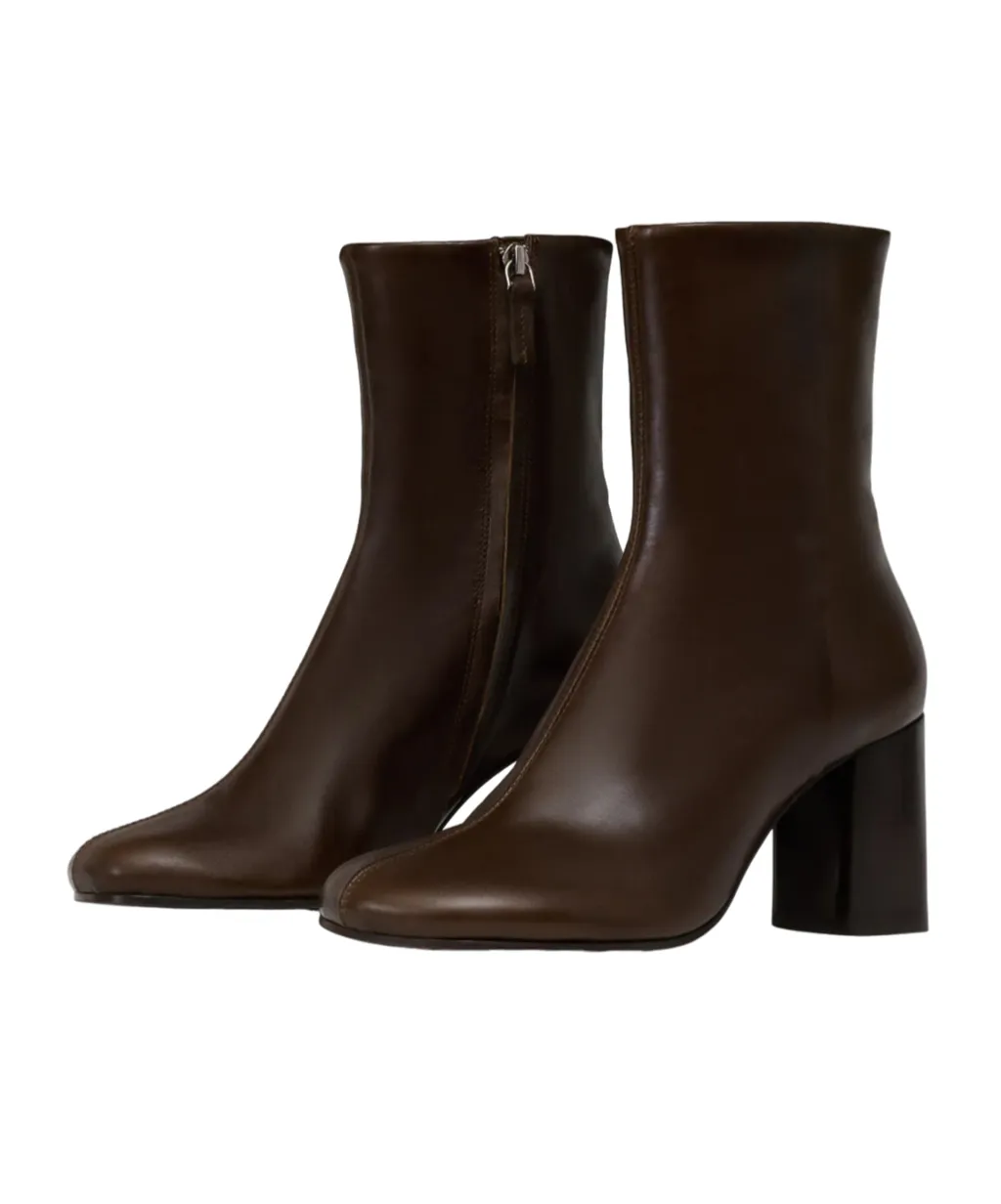 Anatomic Zipped Ankle Boots