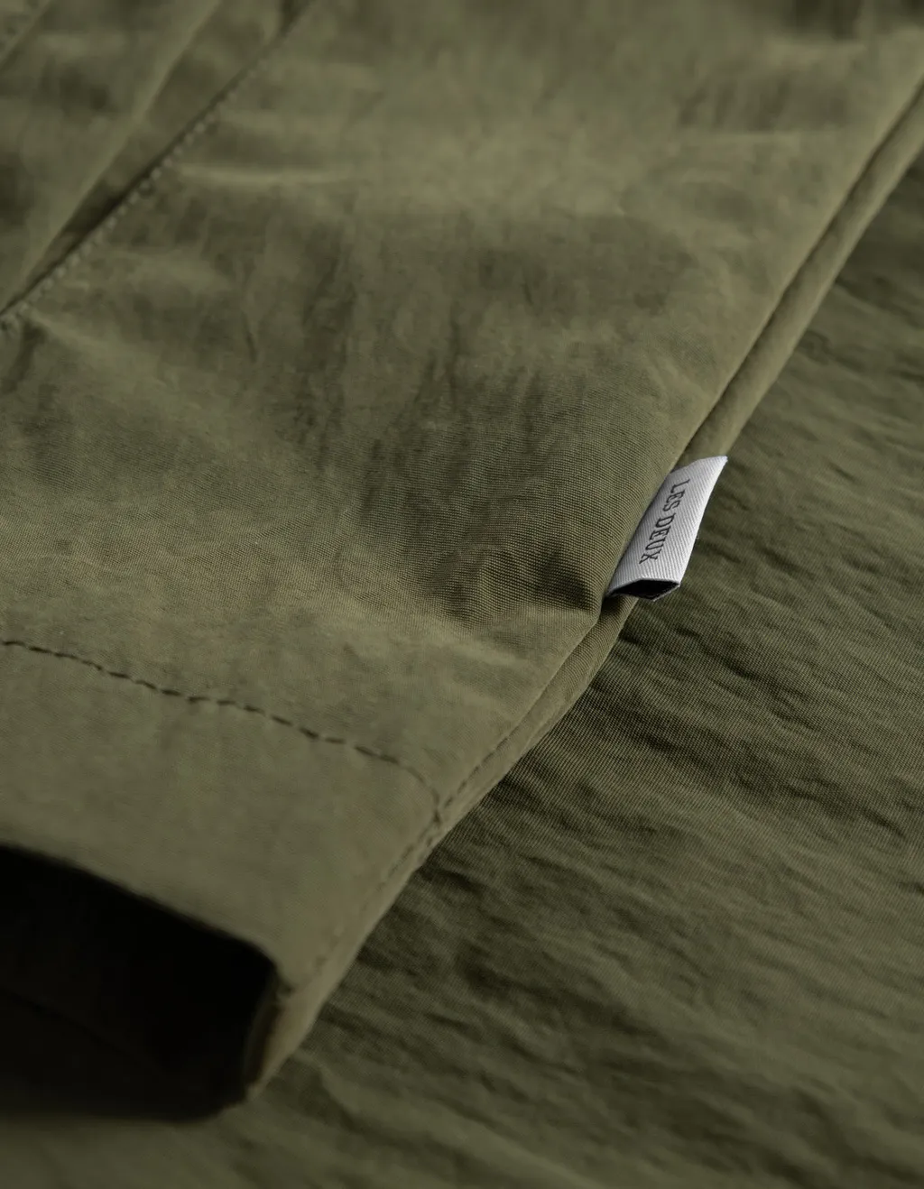 Long-Sleeved Pointed Collar Jacket