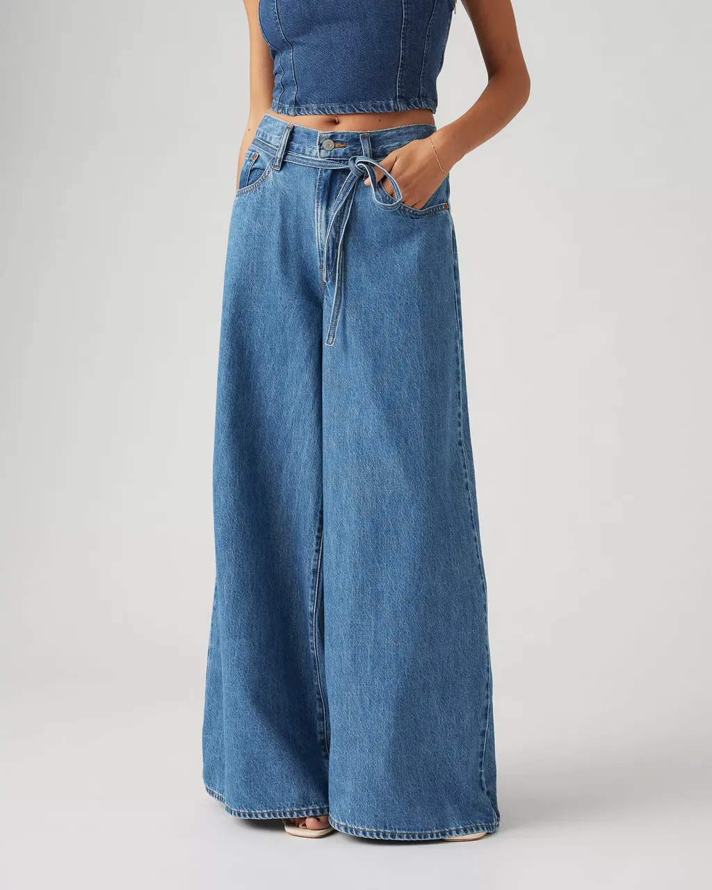 Xl Ultra Wide Jeans